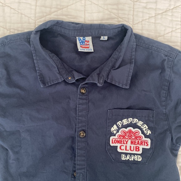 Junk Food Boys Beatles Sergeant Peppers Lonely Hearts Club Band Shirt Tee - L - Picture 4 of 7